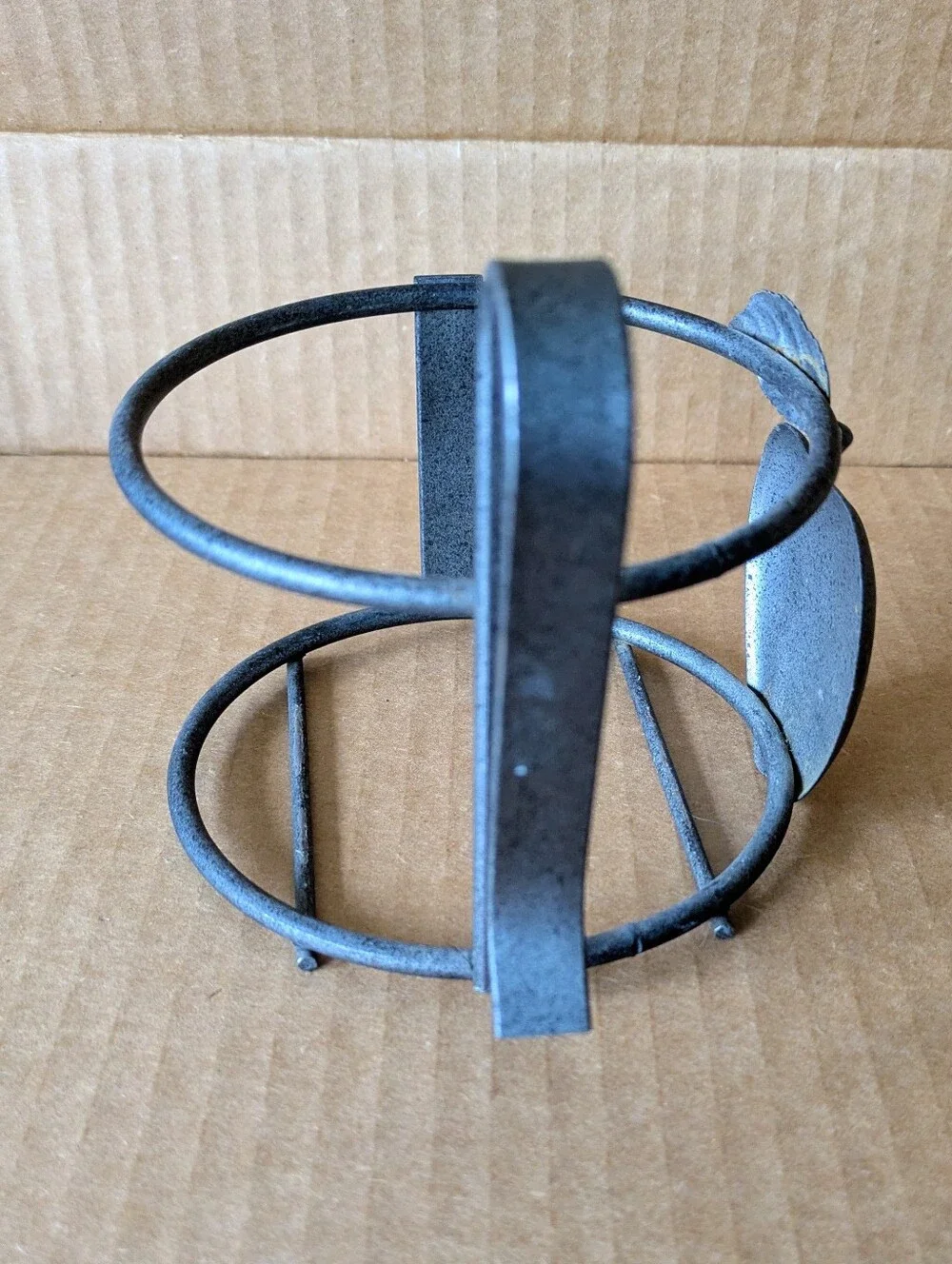 Candle or Plant Stand Metal Hook for Display Apple Design Speckled Gray
